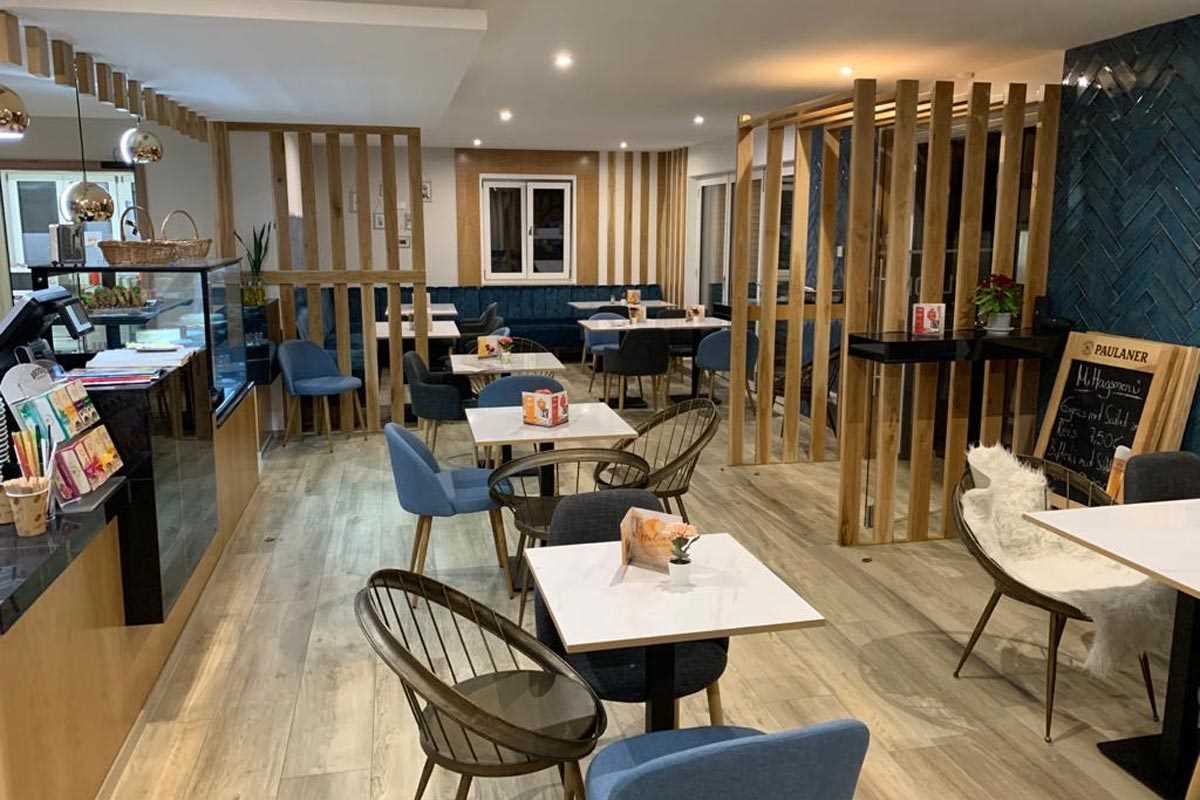 Cafe-Bistro-Restaurant11